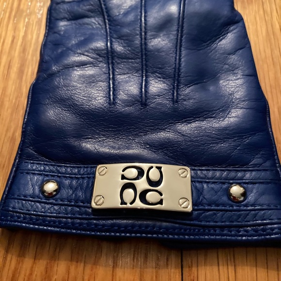 Royal blue Coach leather and cashmere gloves - Picture 2 of 4
